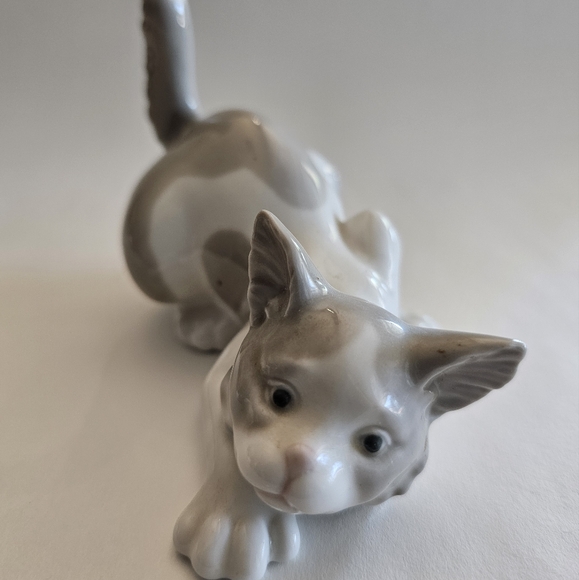 Vint. LLADRO, CAT Figurine - #5112, Attentive Cat, Come Play w Me - Picture 7 of 10